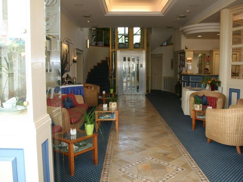 Hotel Photo 10