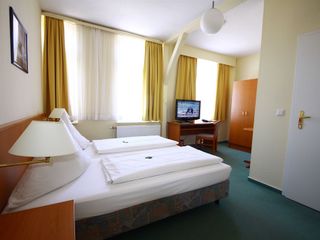 Фото отеля Hotel Weisse Düne