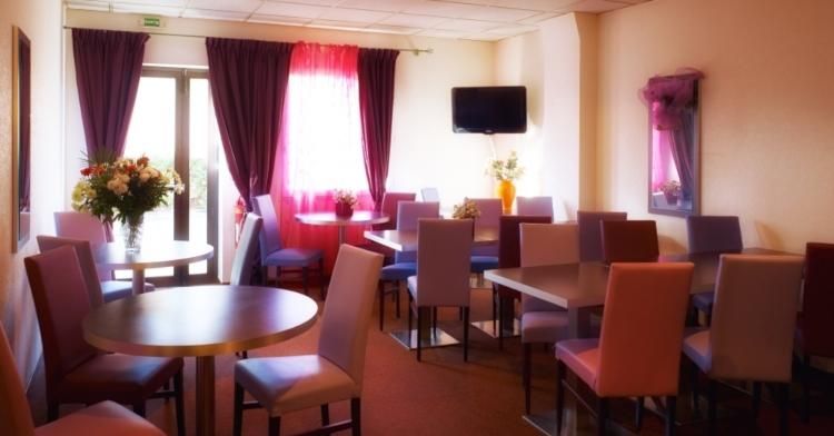 Hotel Photo 12
