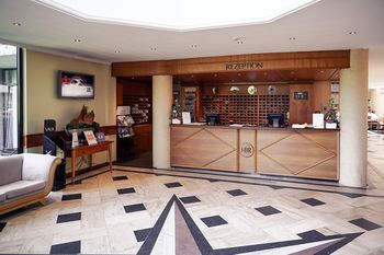 Hotel Photo 7