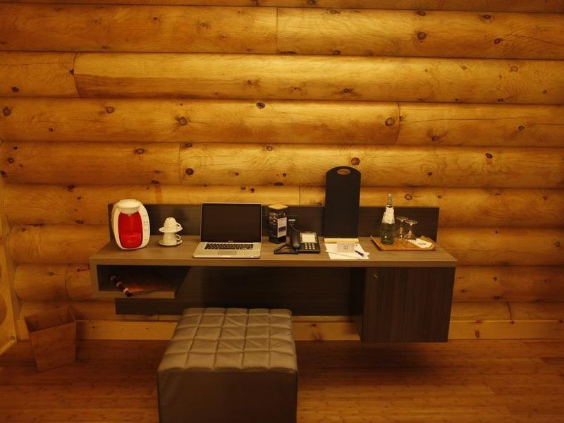 Hotel Photo 8