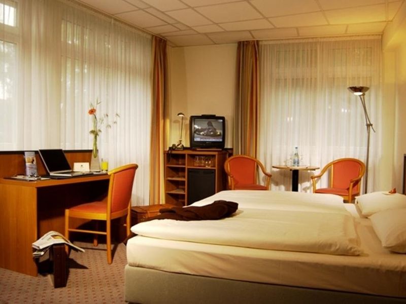 Hotel Photo 1