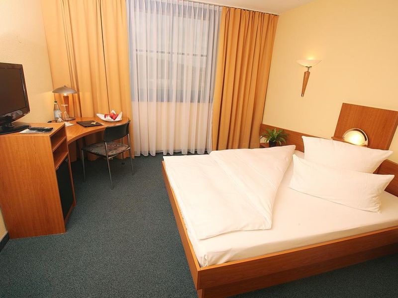 Hotel Photo 1