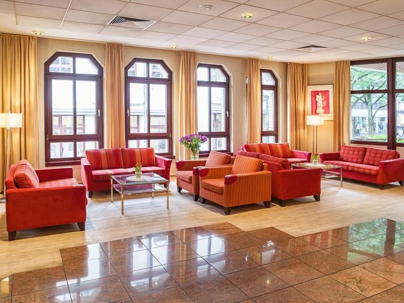 Hotel Photo 6