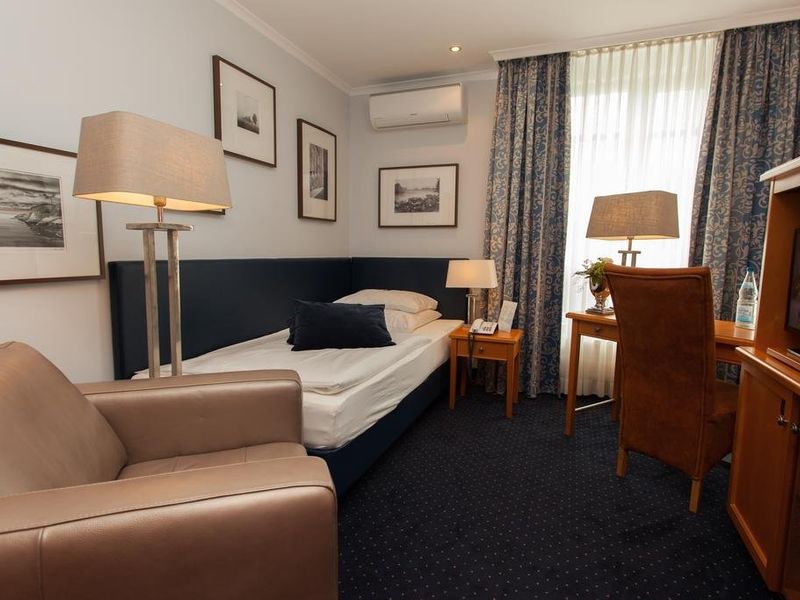 Hotel Photo 8