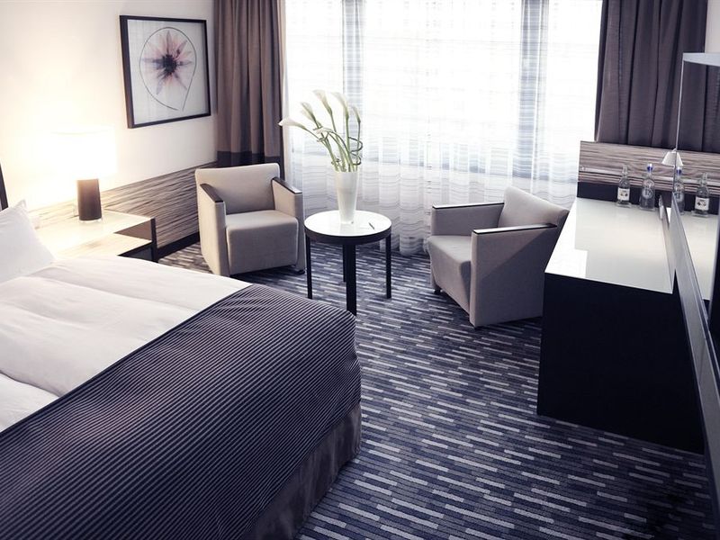 Hotel Photo 8