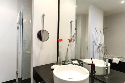 Hotel Photo 9