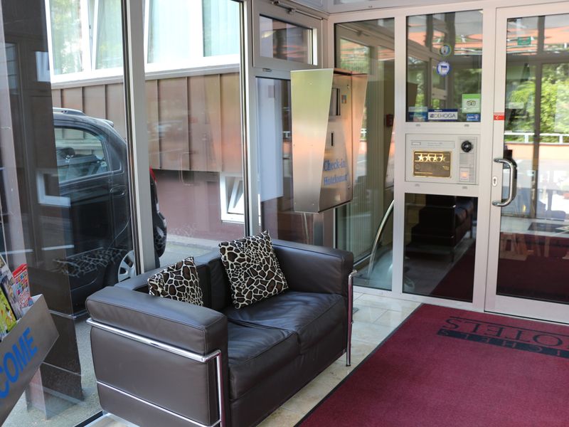 Hotel Photo 6