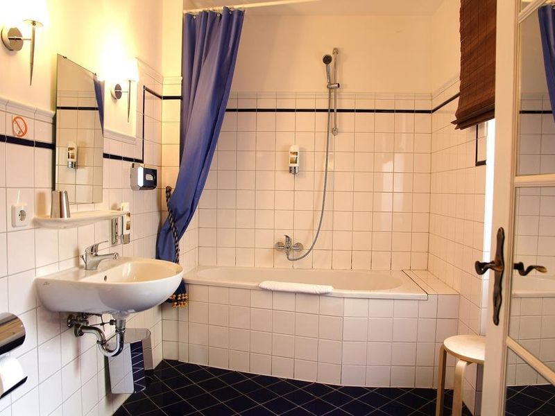 Hotel Photo 12