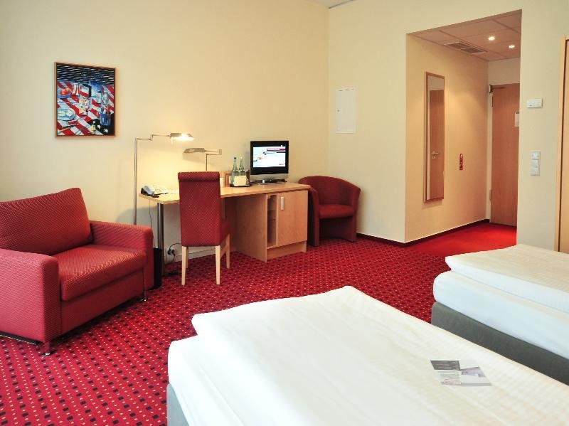 Hotel Photo 9