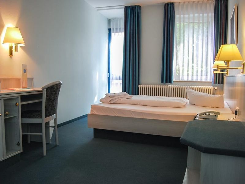 Hotel Photo 9