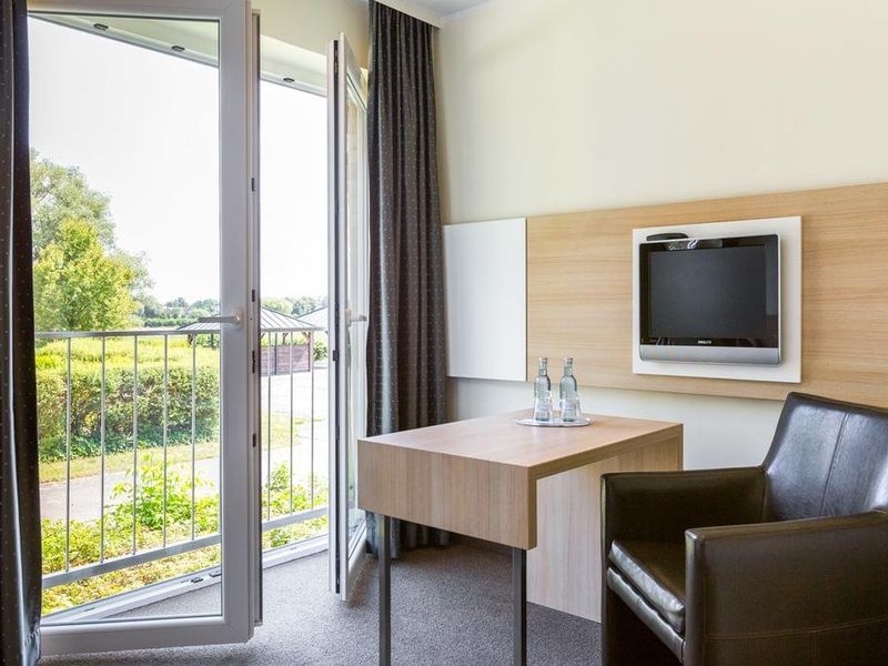 Hotel Photo 6
