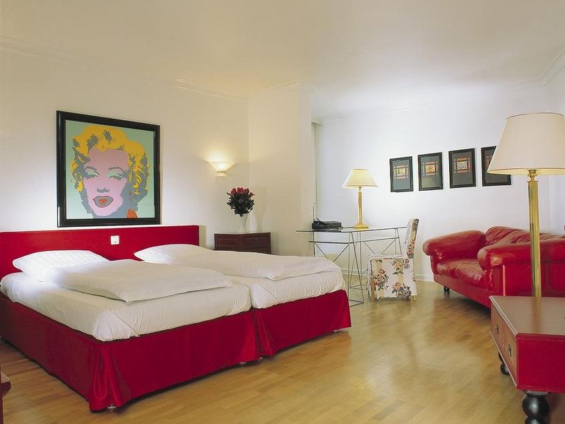 Hotel Photo 2