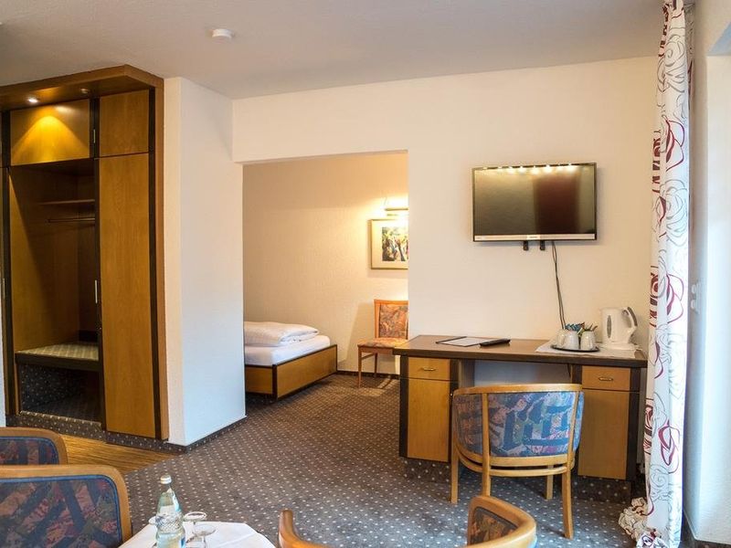 Hotel Photo 6