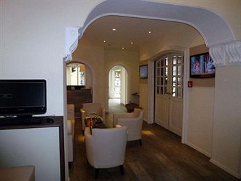 Hotel Photo 12