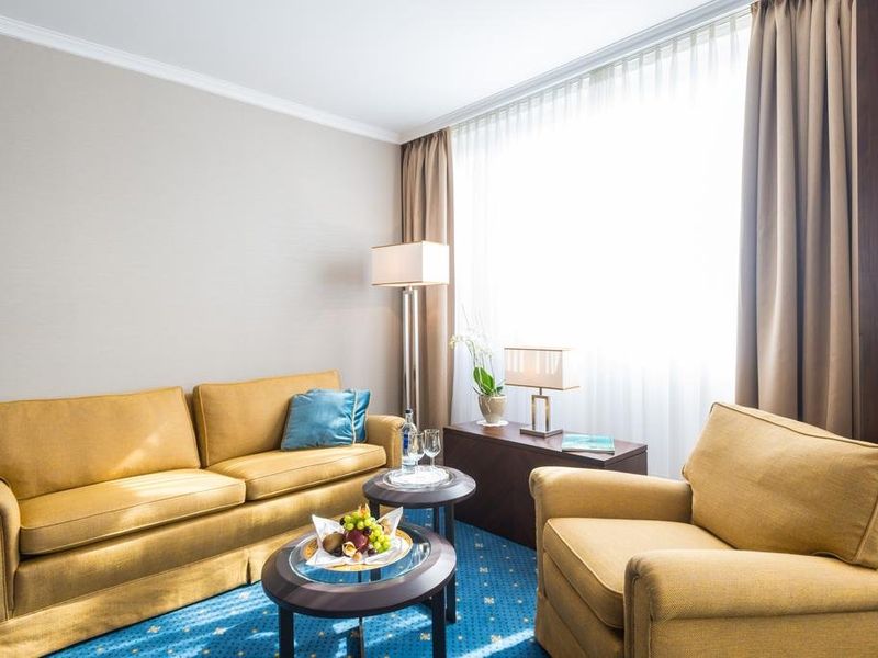 Hotel Photo 8
