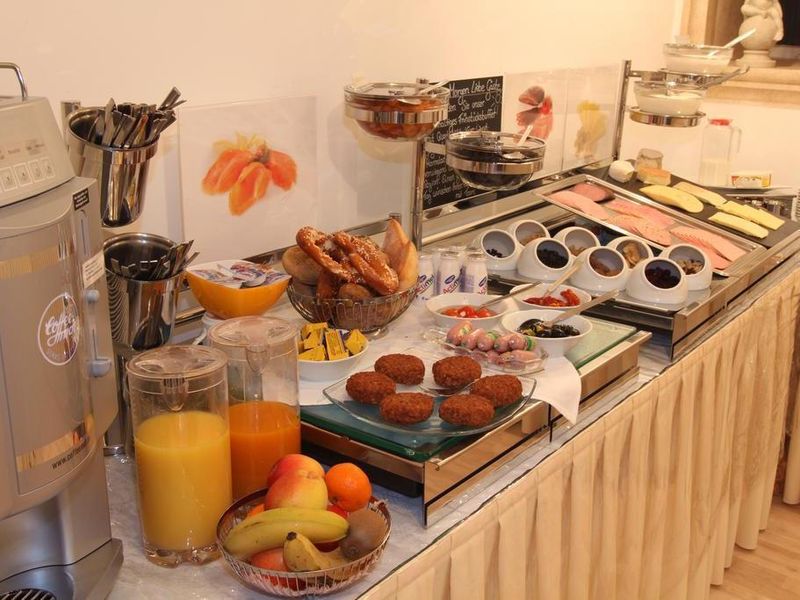 Hotel Photo 14