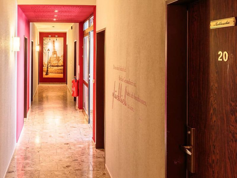 Hotel Photo 16