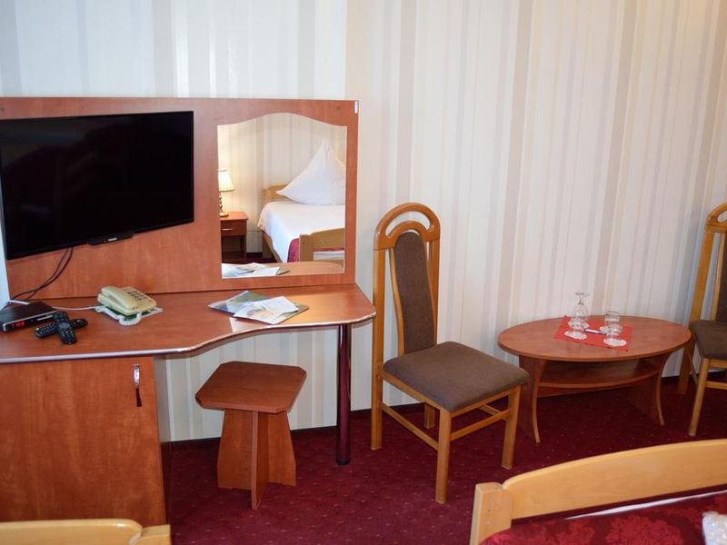 Hotel Photo 5