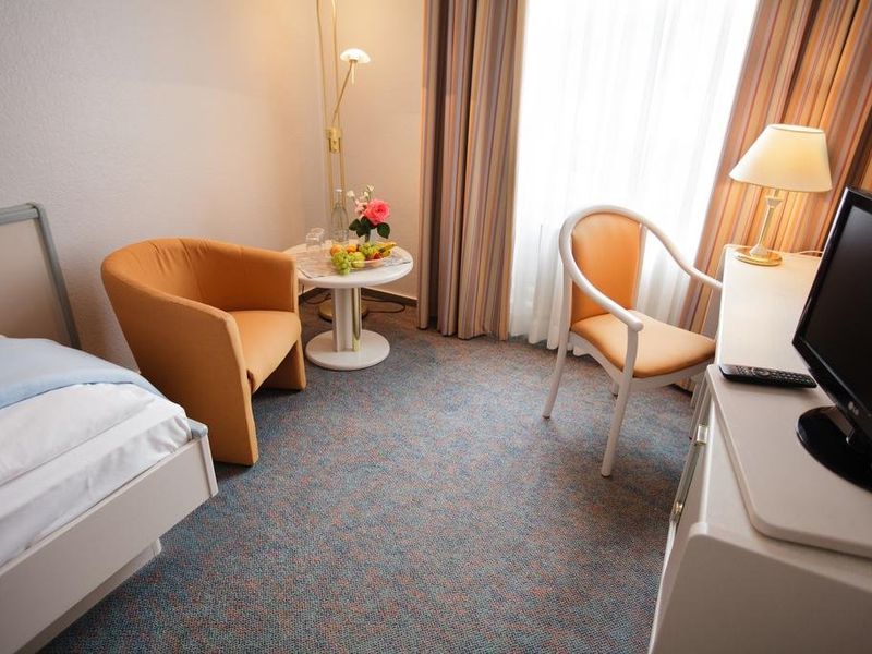 Hotel Photo 8