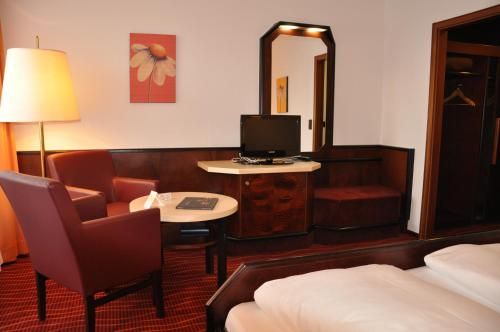 Hotel Photo 6