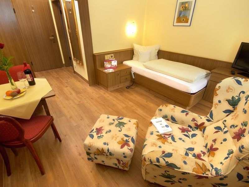 Hotel Photo 5