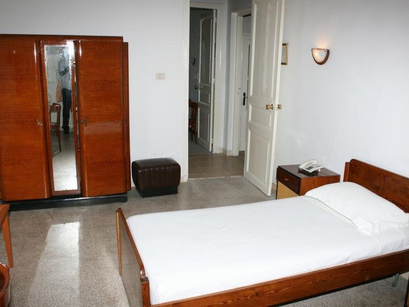 Hotel Photo 1