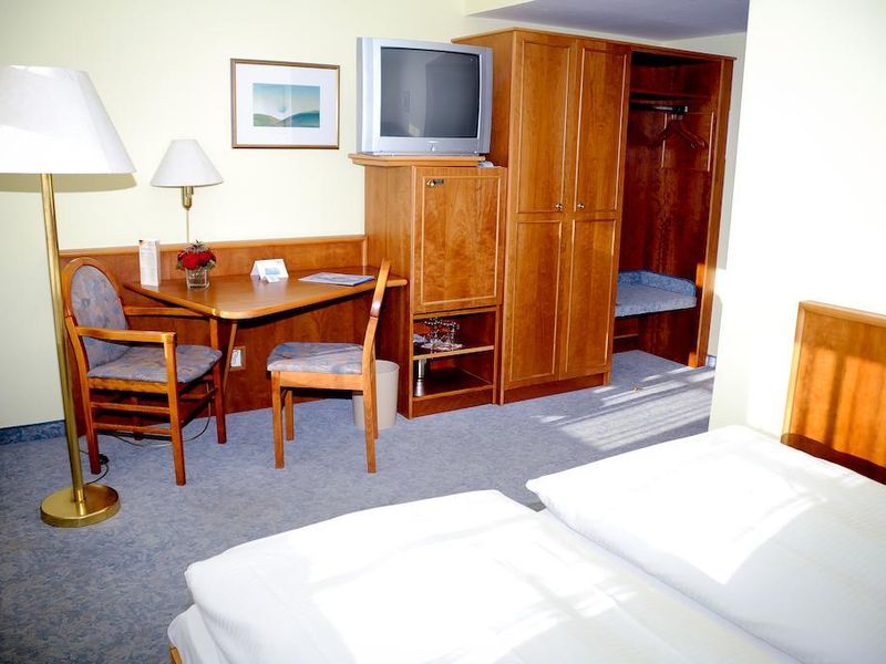Hotel Photo 1