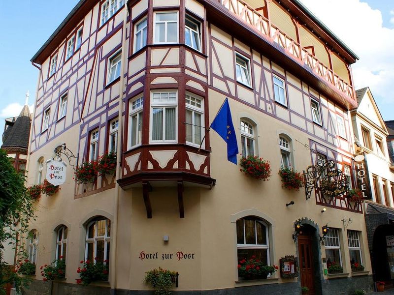 Hotel Photo 8