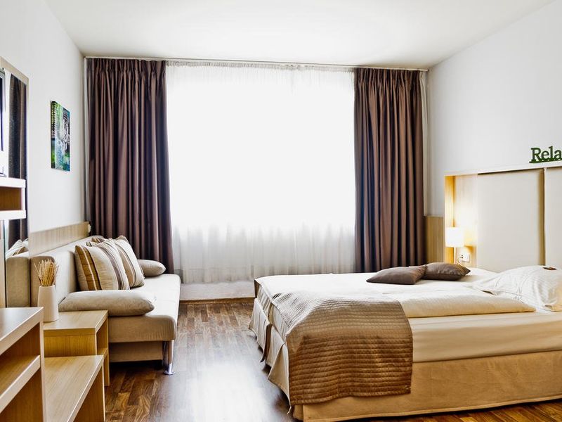 Hotel Photo 1