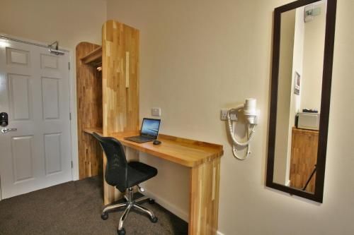 Hotel Photo 12