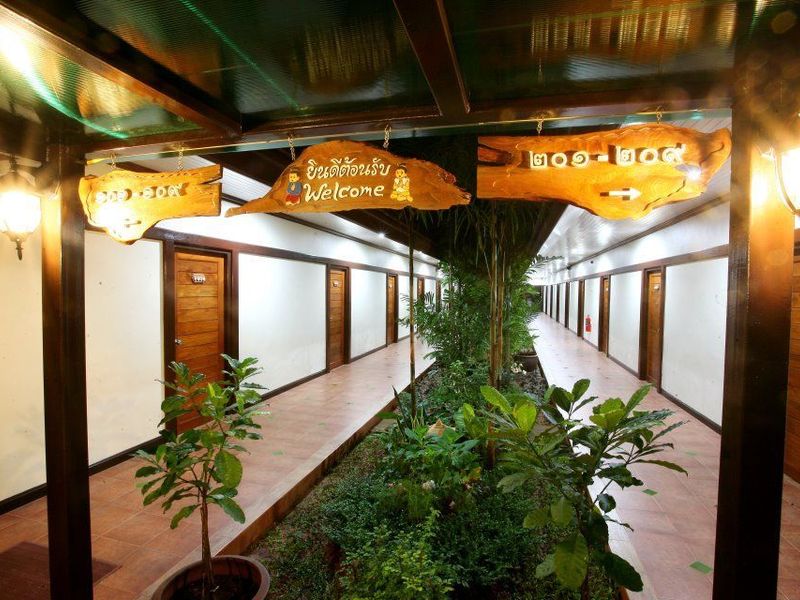 Hotel Photo 8