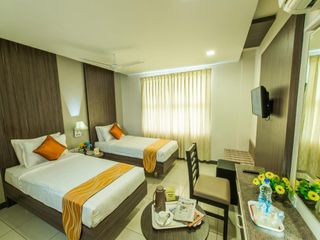 Hotel pic Alam Residency