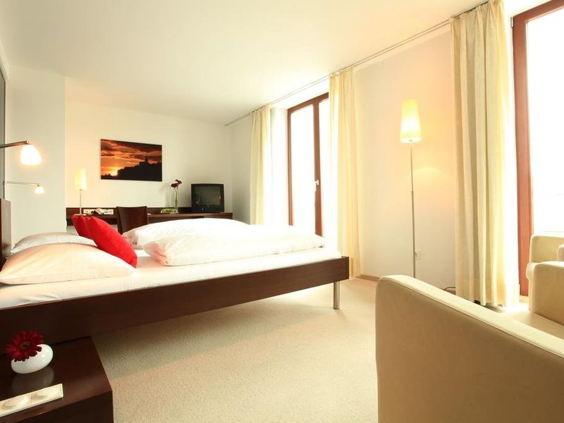 Hotel Photo 1