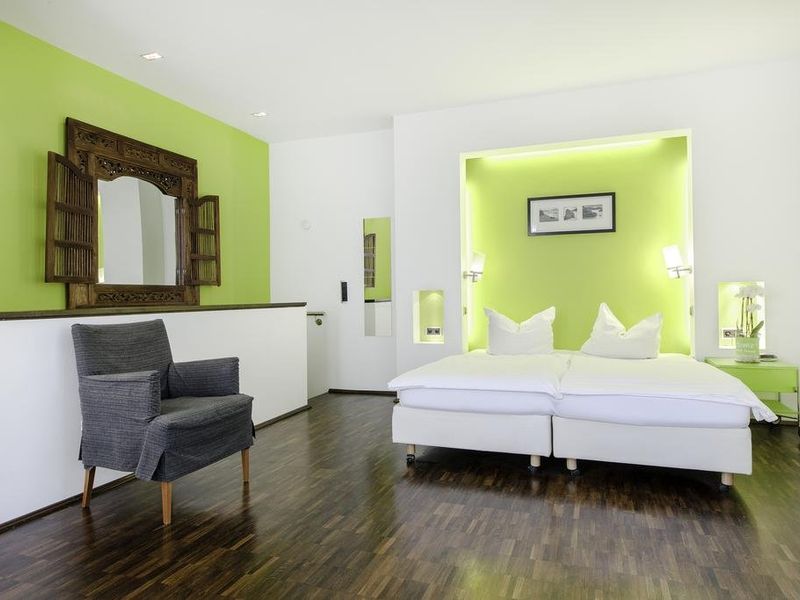 Hotel Photo 1