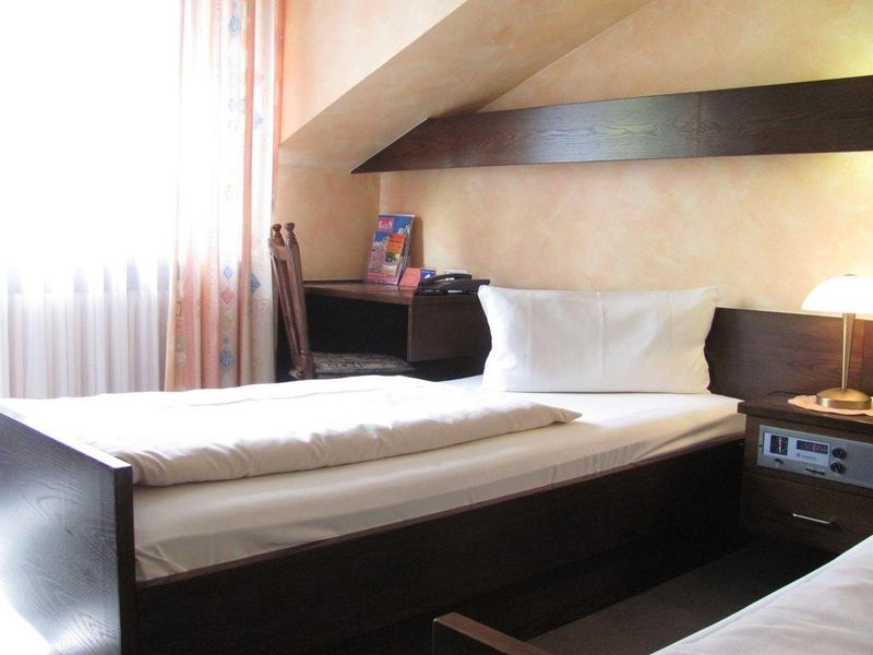 Hotel Photo 1