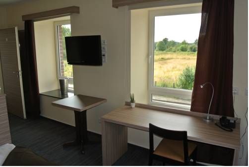 Hotel Photo 9