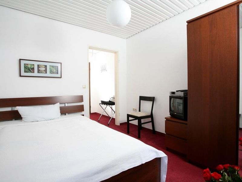 Hotel Photo 8