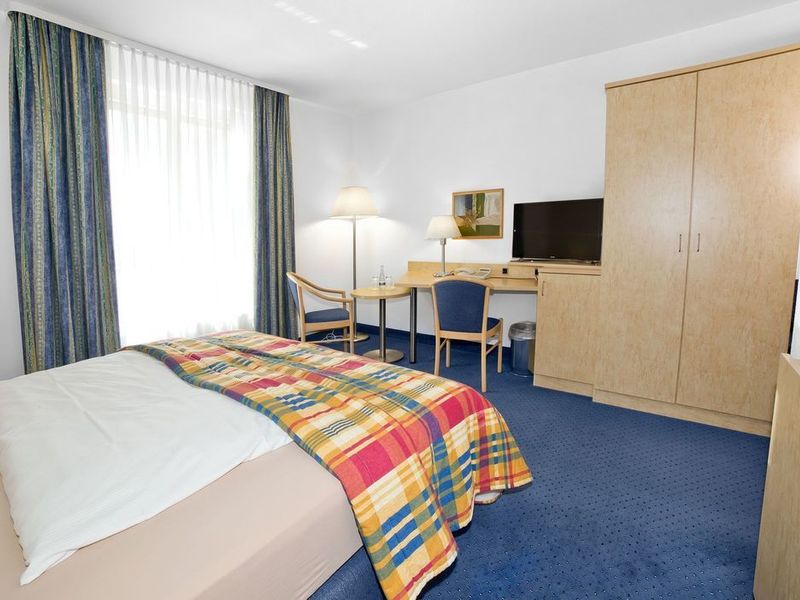 Hotel Photo 1