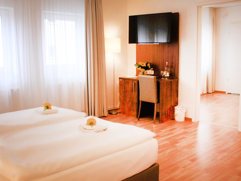 Hotel Photo 1
