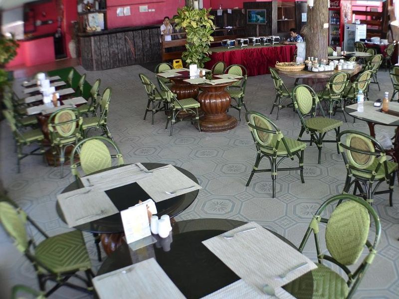 Hotel Photo 10