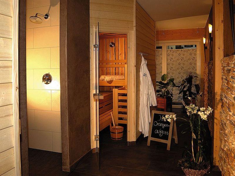 Hotel Photo 10