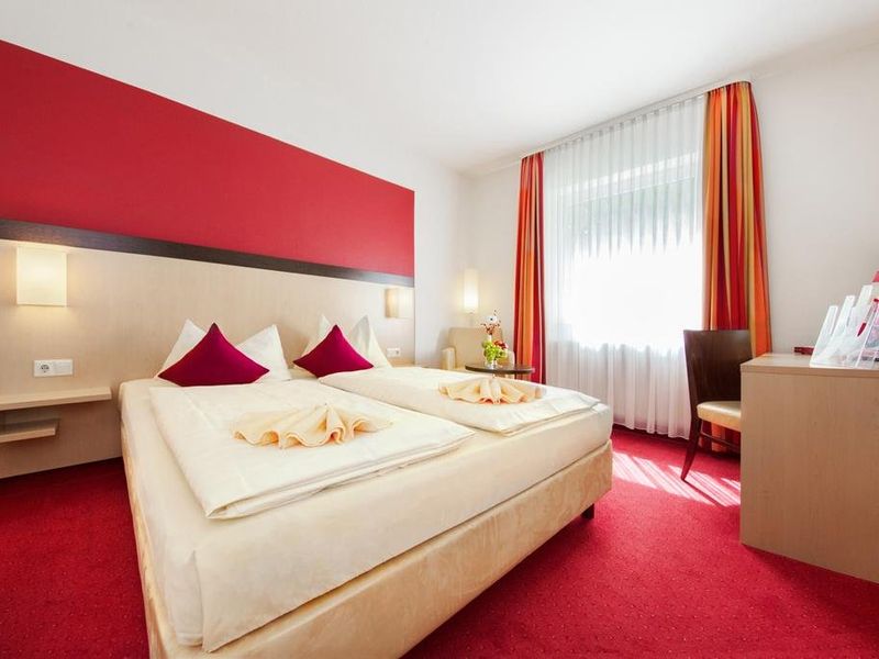 Hotel Photo 1