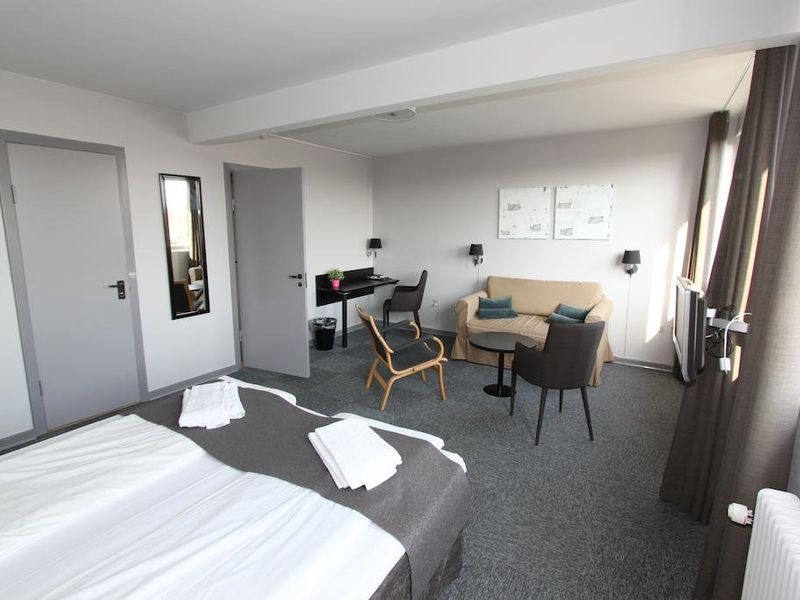 Hotel Photo 1