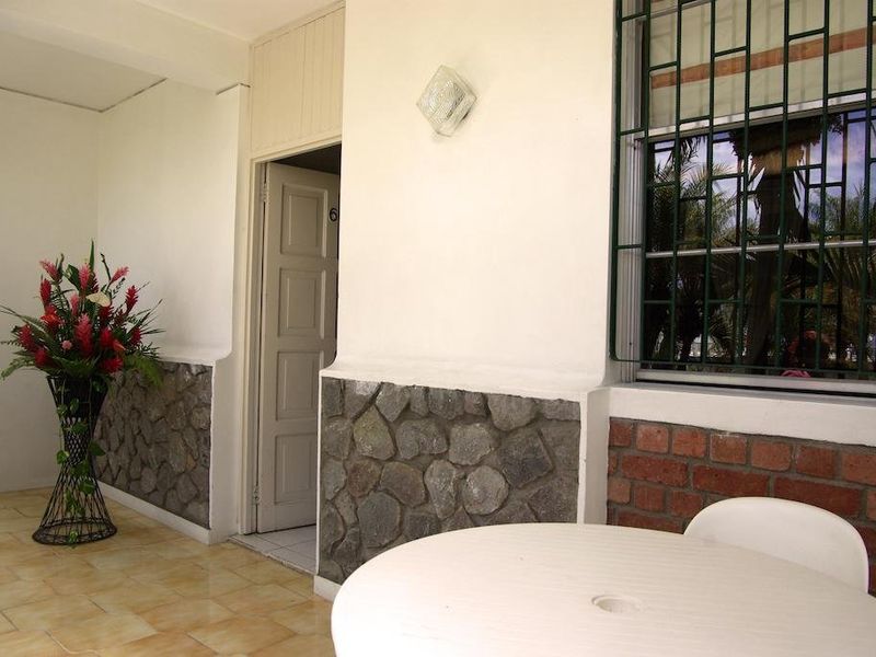 Hotel Photo 8
