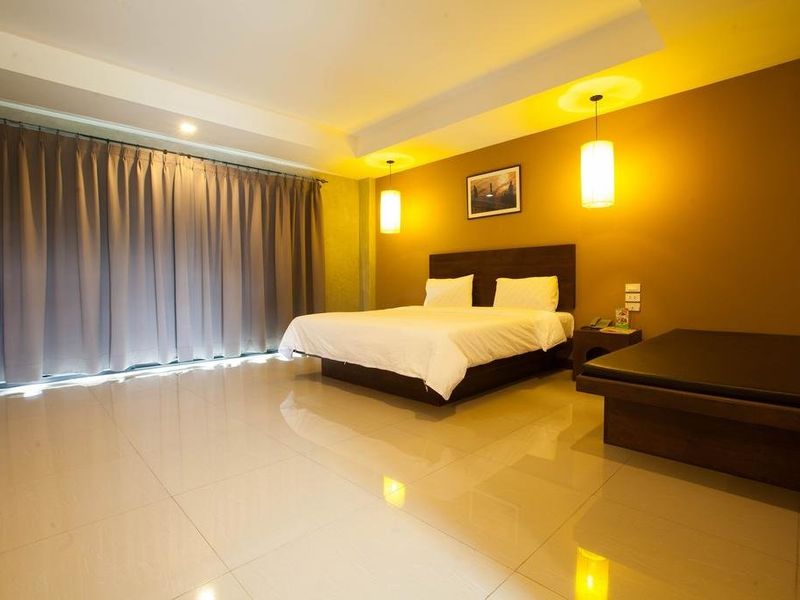 Hotel Photo 2