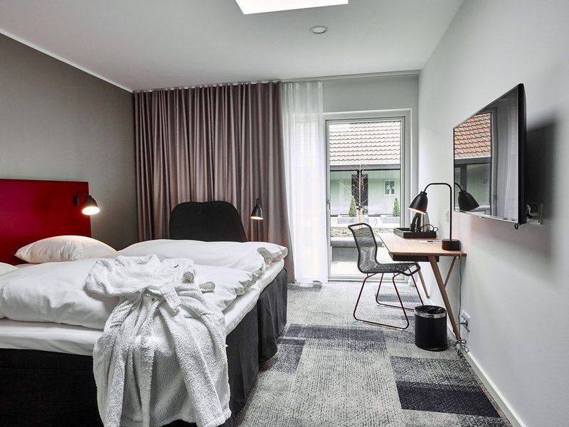 Hotel Photo 1