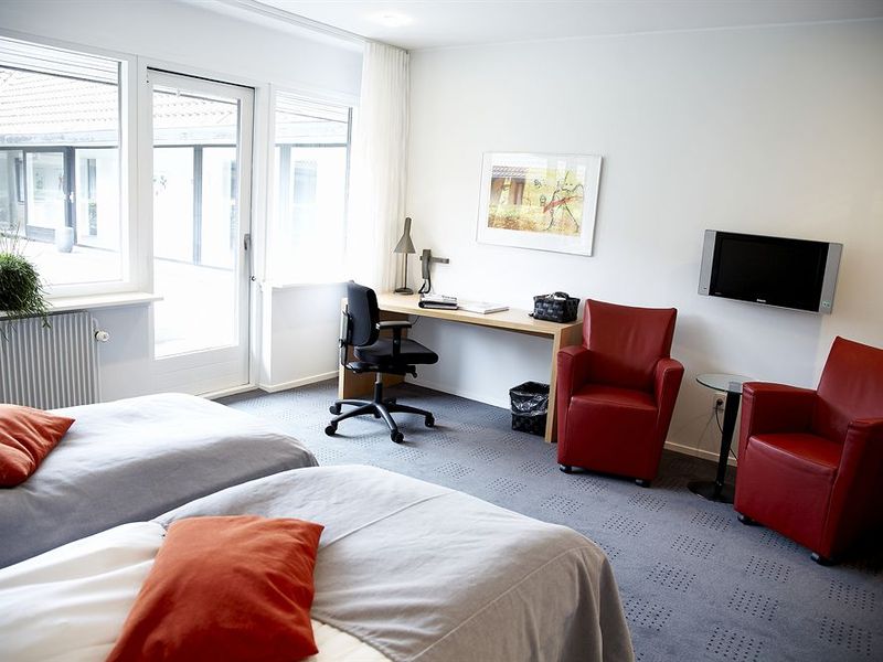 Hotel Photo 6