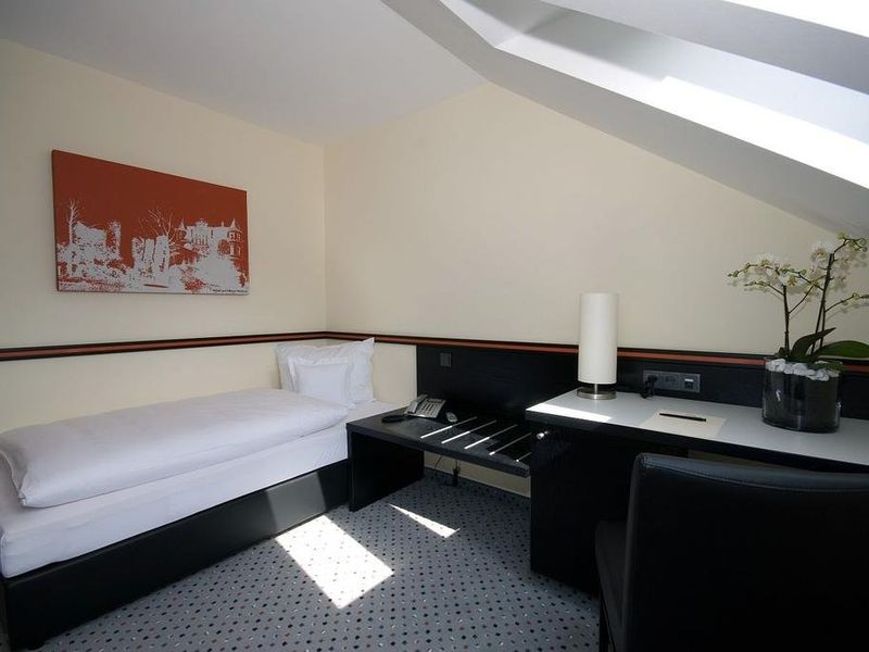 Hotel Photo 8