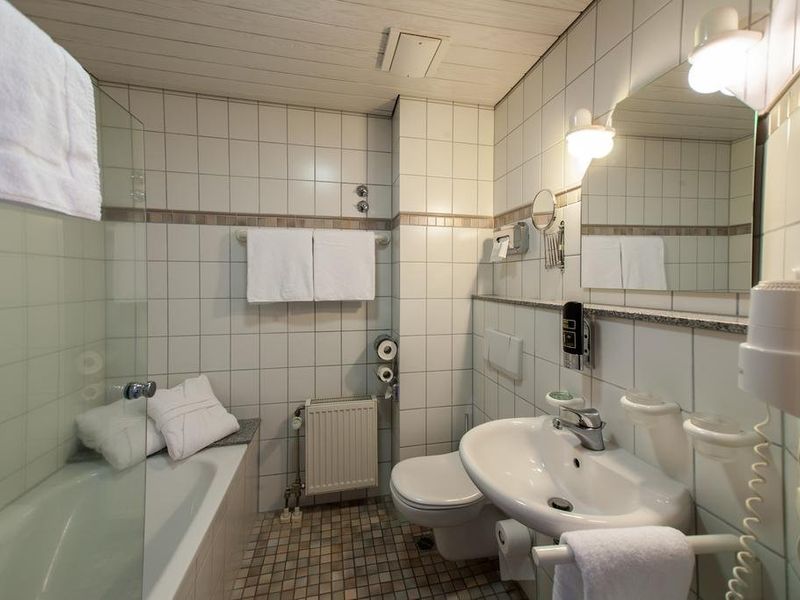 Hotel Photo 9
